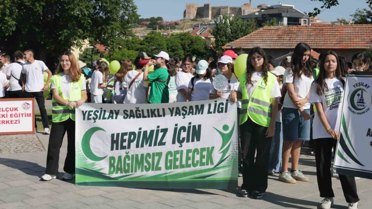 İzmir’de sağlıklı yaşam ve spor festivali coşkusu