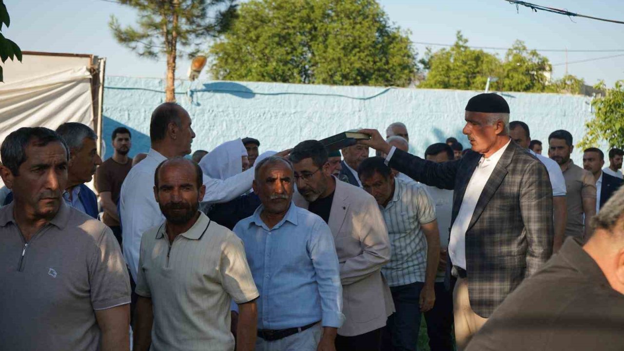 Diyarbakır’da aileler arasındaki husumet barışla sonuçlandı
