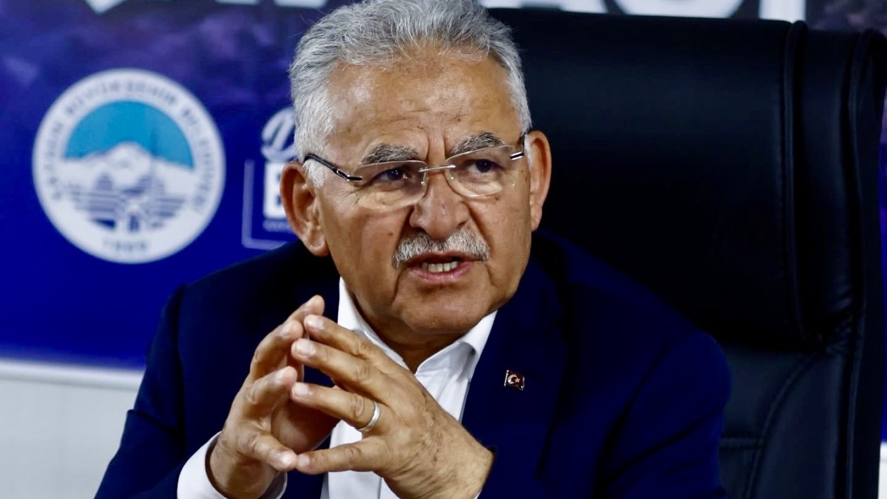 Kayserispor Onursal Başkanı Büyükkılıç: "Herkes üzerine düşeni yaparsa başarırız"