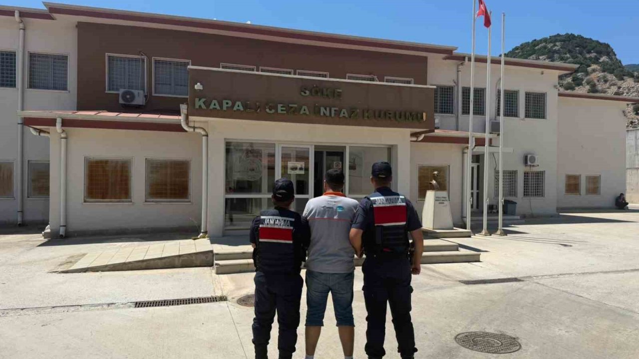 Kuşadası’nda uyuşturucu satıcısı yakalandı