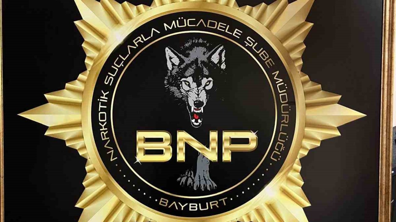 Bayburt’ta 616,75 gram metamfetamin ele geçirildi