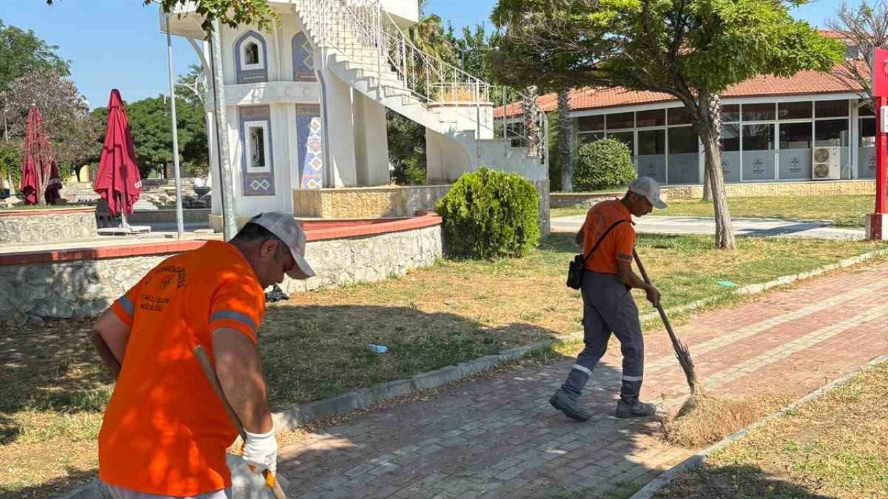 Başkan Zencirci sözünü tuttu işçiler ikramiyelerini aldı