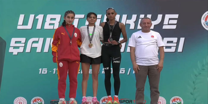 Ada Buse Özadlı Türkiye Şampiyonu Oldu