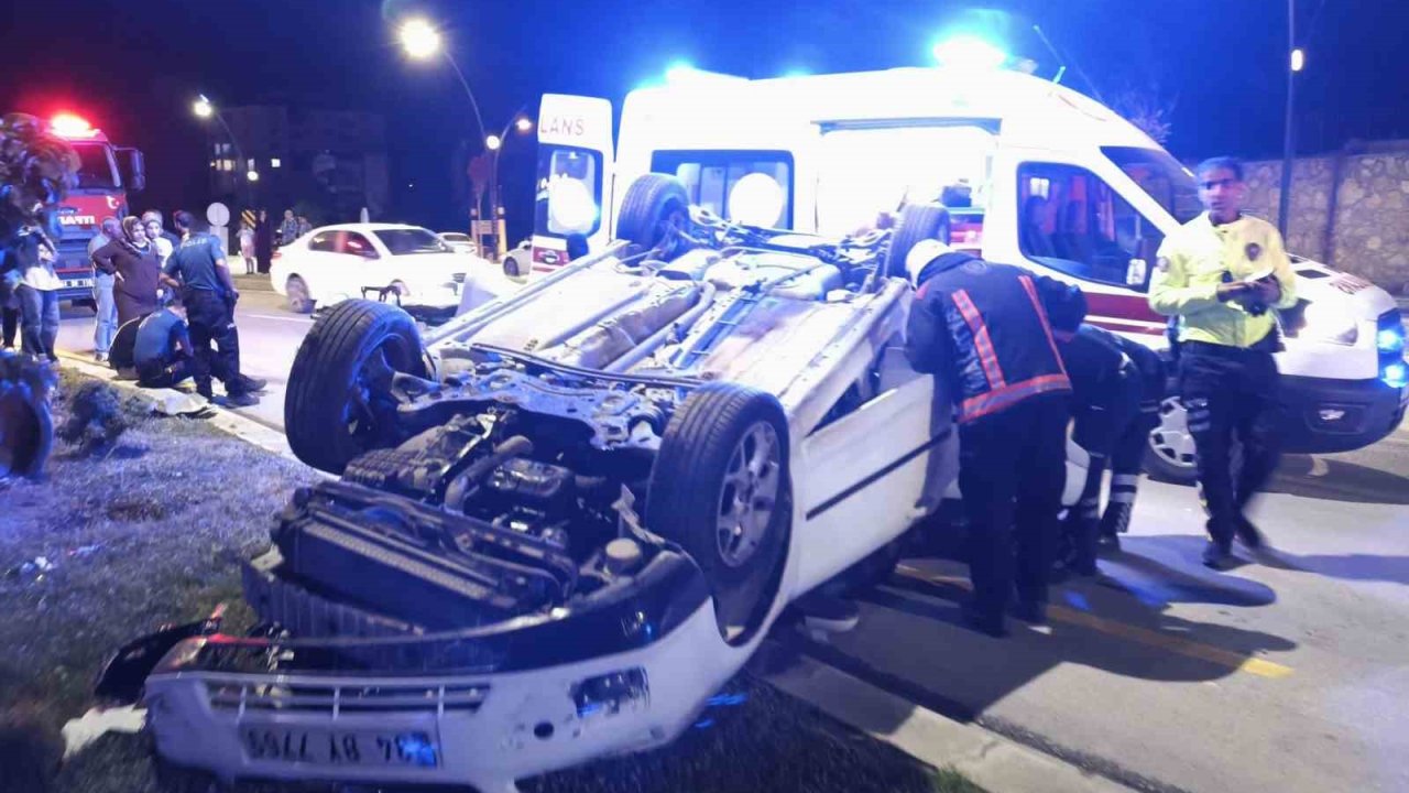 Kontrolden çıkan araç ters döndü: 2 yaralı