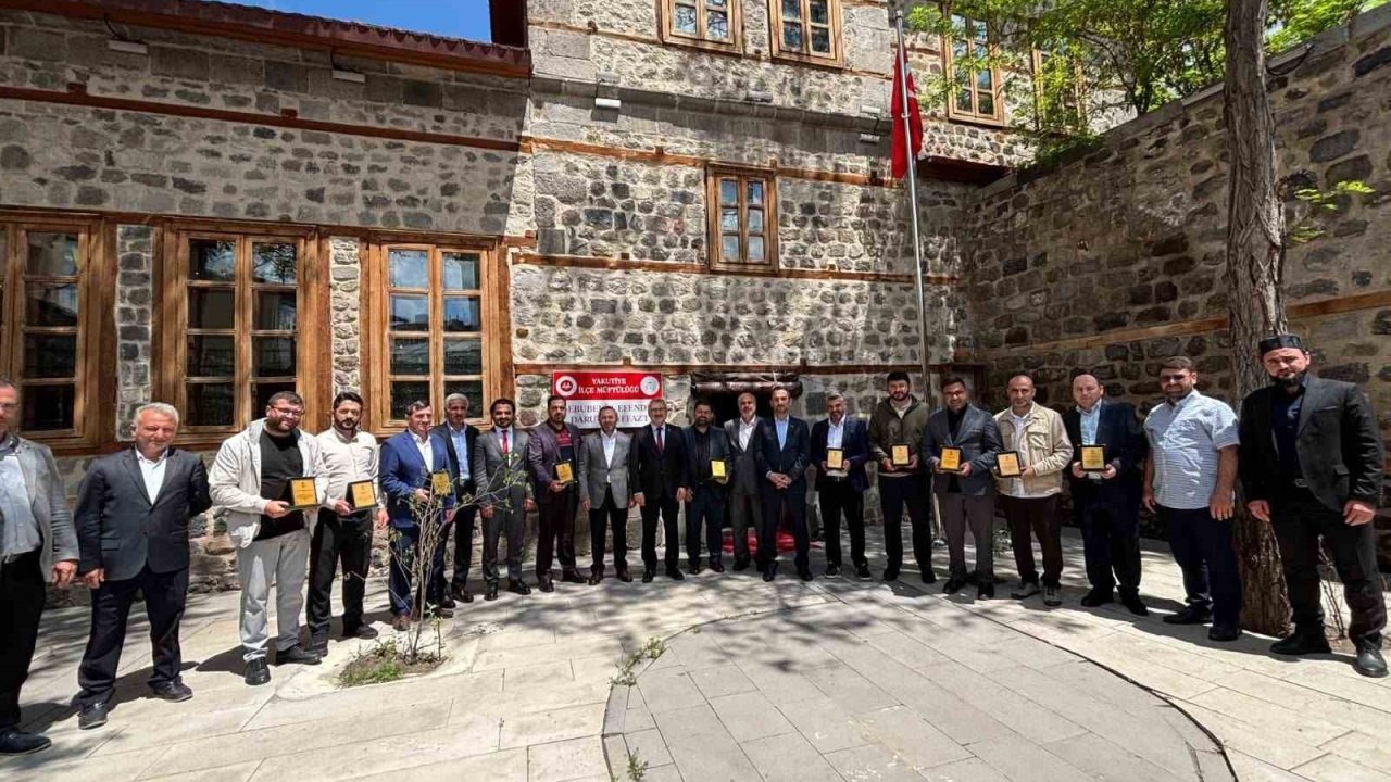 Ebubekir Efendi Daru’l Huffaz’ı da yıl sonu heyecanı