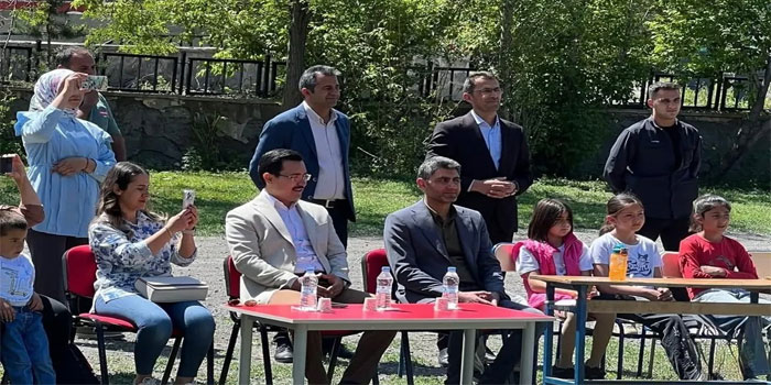 Akyaka Şehit Bülent Aktaş İlkokulu’nda Renkli Bahar Şenliği