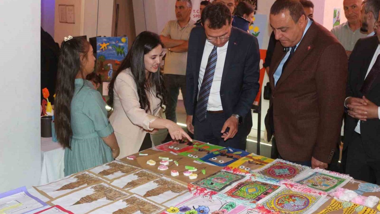 Narman’da en özel sergi açıldı