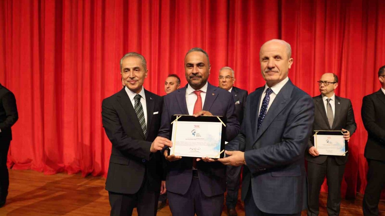 BARÜ’ye YÖK’ten "Spor Dostu Kampüs" ödülü