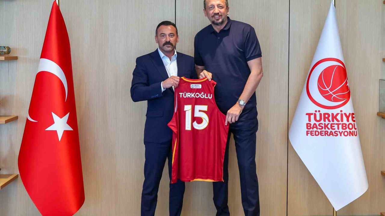 Galatasaray’dan TBF Başkanı Türkoğlu’na ziyaret