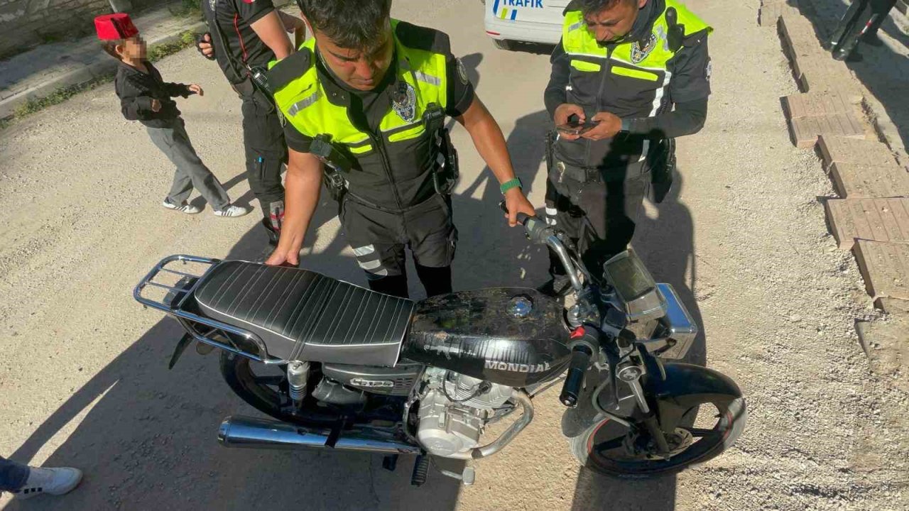 Karaman’da ‘dur’ ihtarına uymayan motosikletliye 611 bin lira ceza kesildi
