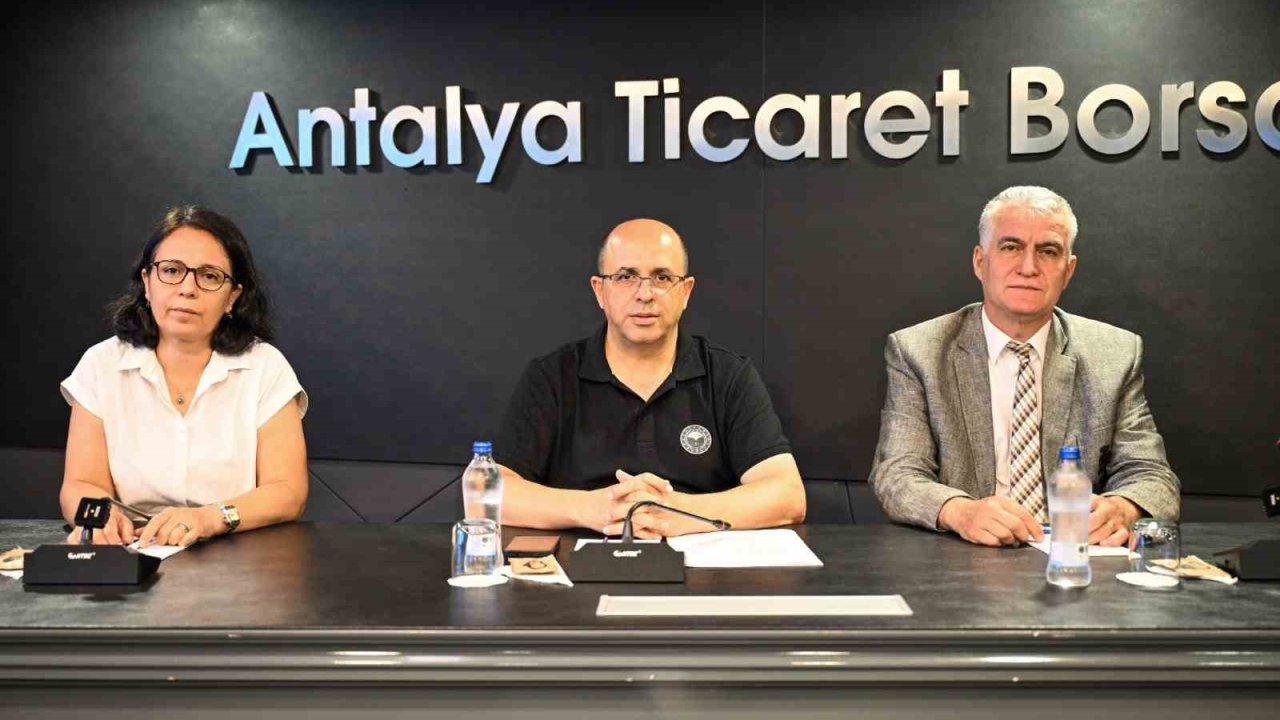 Sektör temsilcilerine B-Reçete sistemi anlatıldı