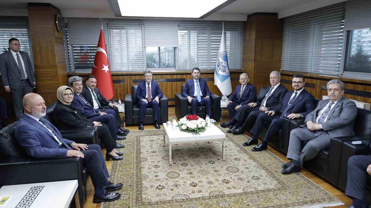 Bakan Kurum ve Yumaklı, Kayseri’nin vizyon projelerini inceledi