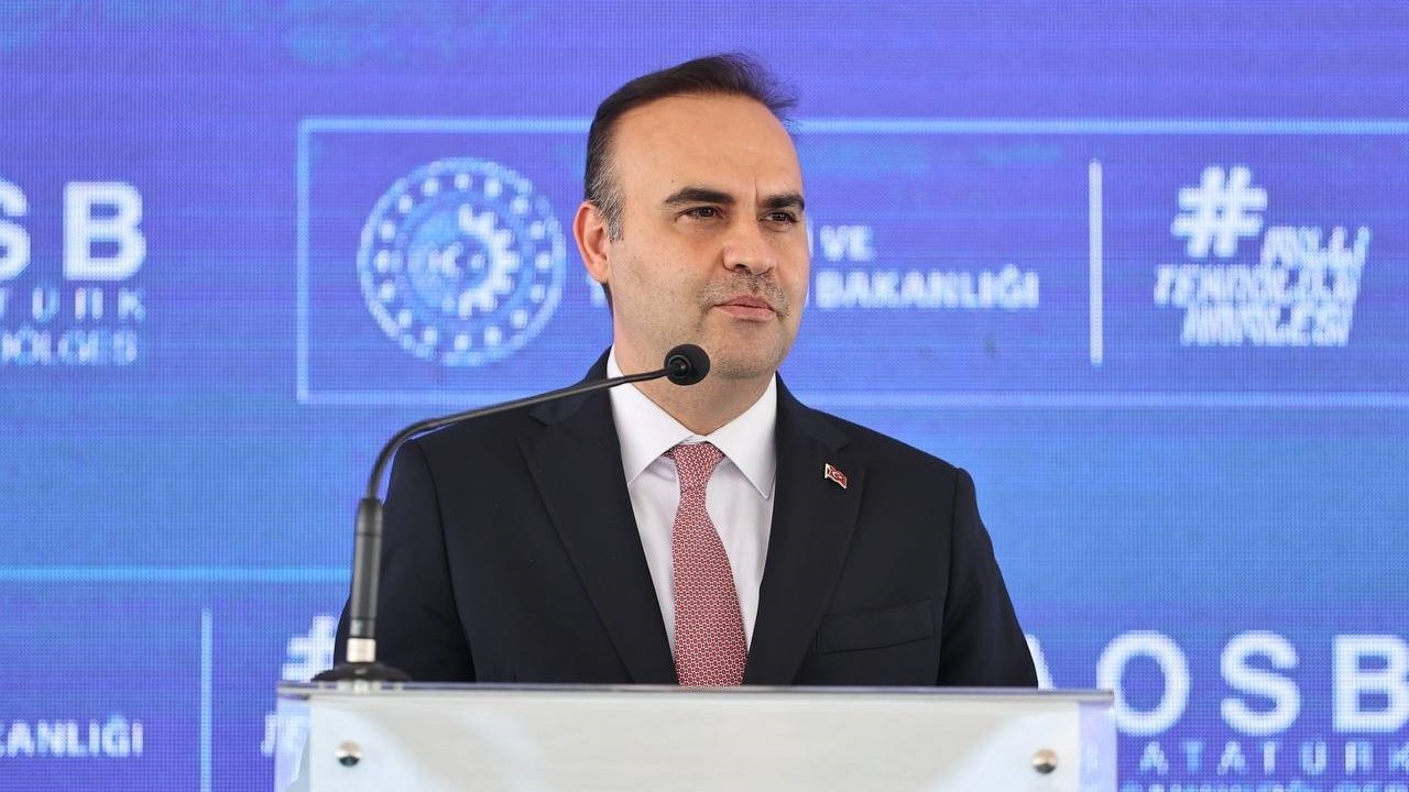 Gençlere uluslararası bilim olimpiyatlarında 1 altın, 7 gümüş, 6 bronz madalya ve 7 mansiyon ödülü