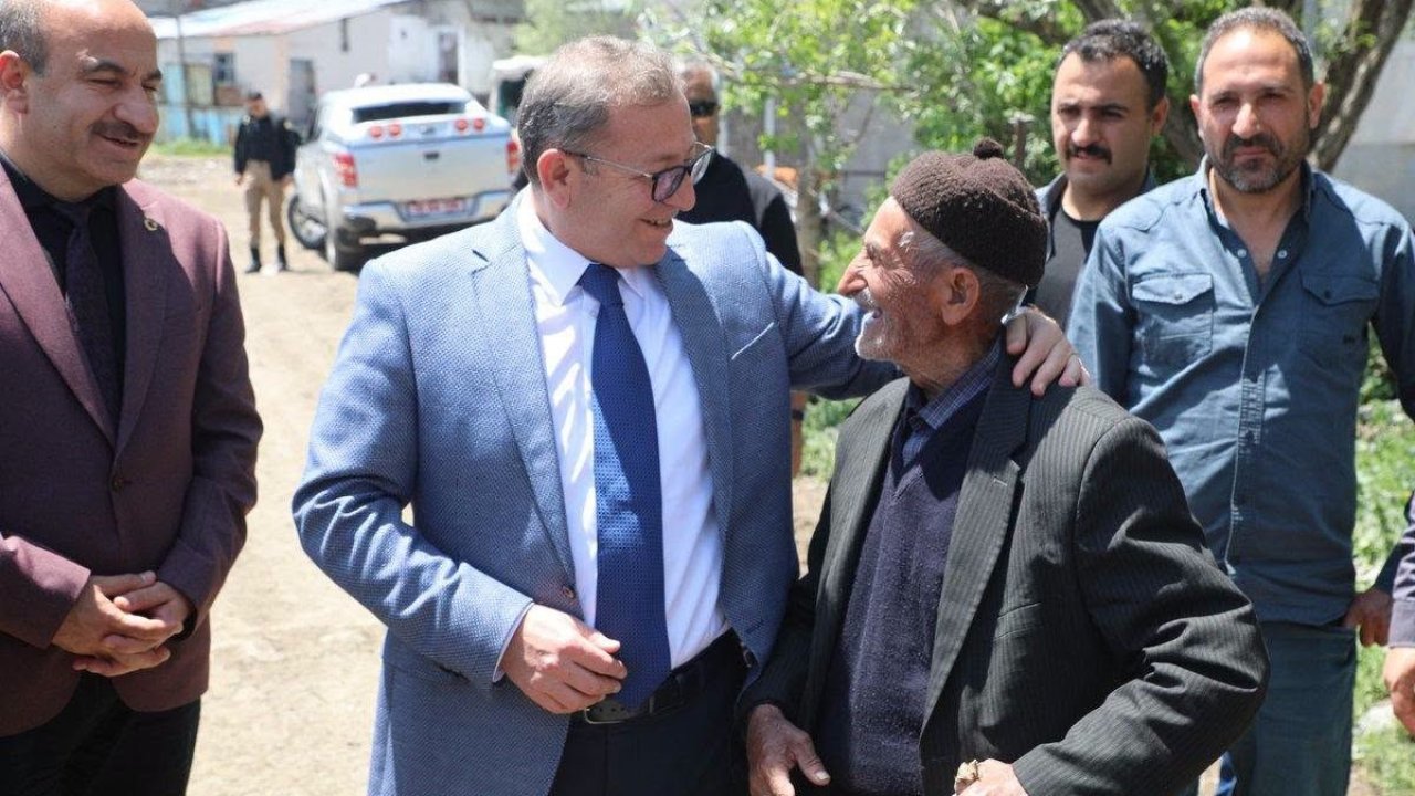 Kars Valisi Ziya Polat, vatandaşların talep ve sorunlarını dinledi