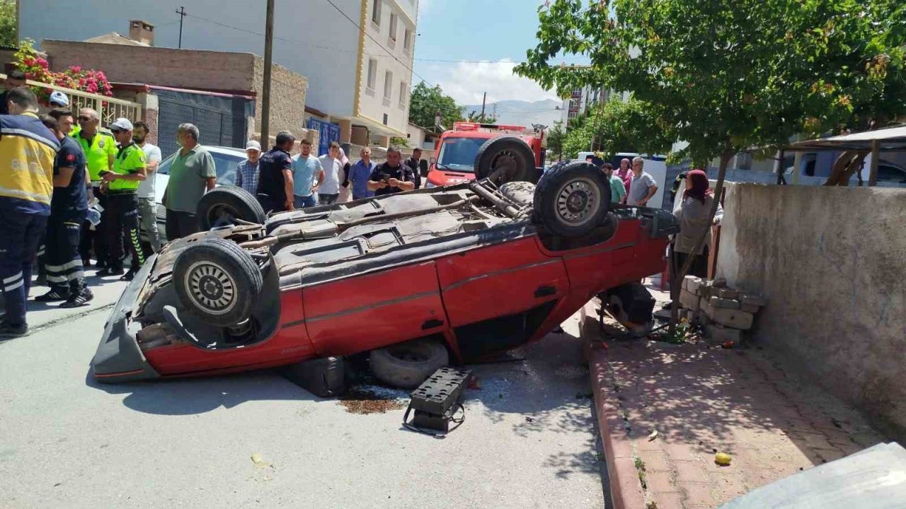 Niğde’de otomobil ters döndü: 1 yaralı