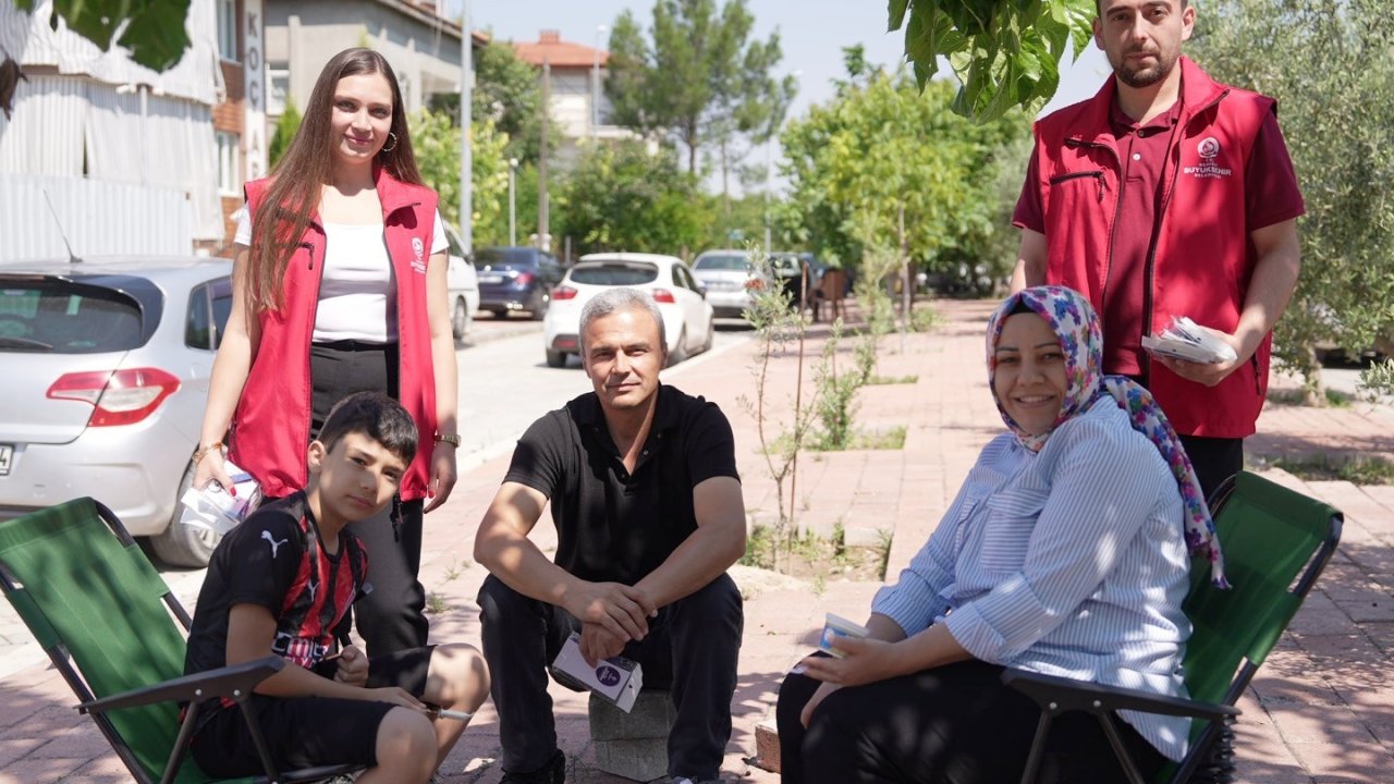 Denizli Büyükşehir sınavdaki gençleri de babaları da unutmadı