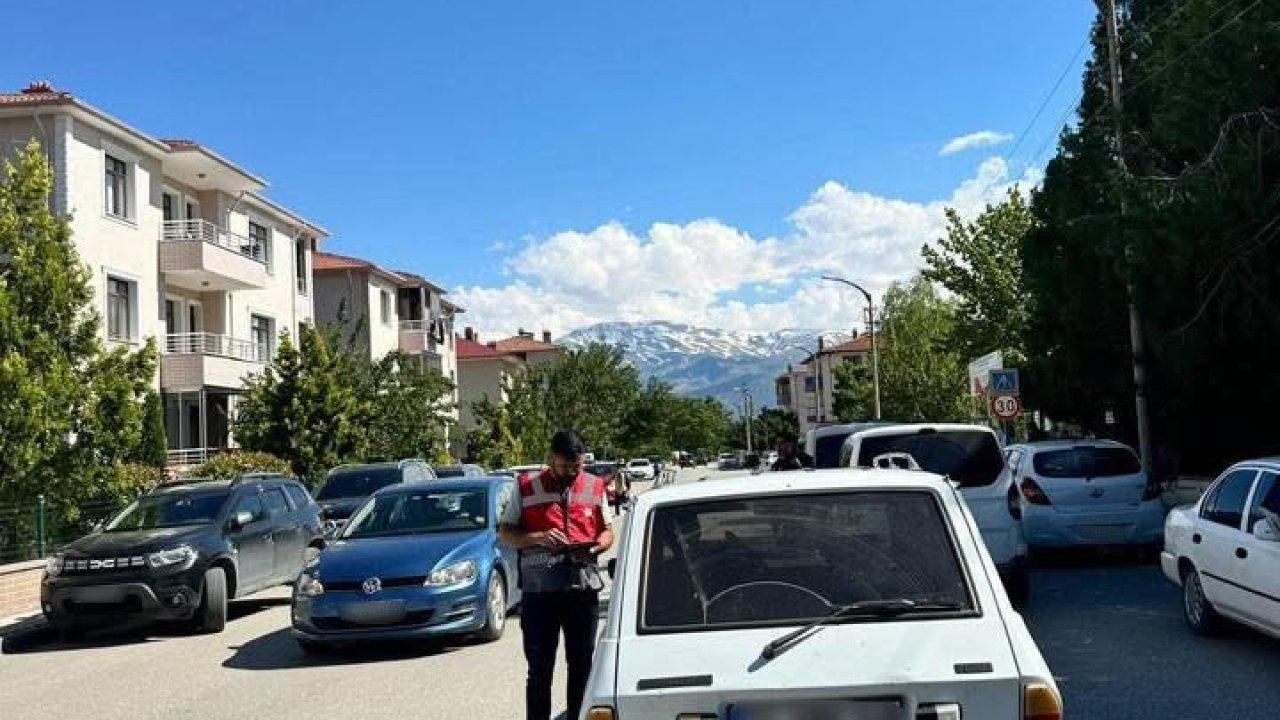 Erzincan’da okul çevrelerinde güvenlik uygulaması gerçekleştirildi