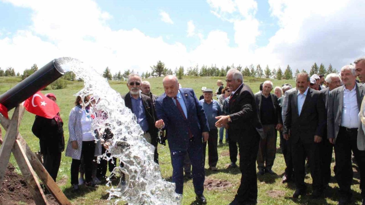 5 köy aynı kaynaktan su içecek
