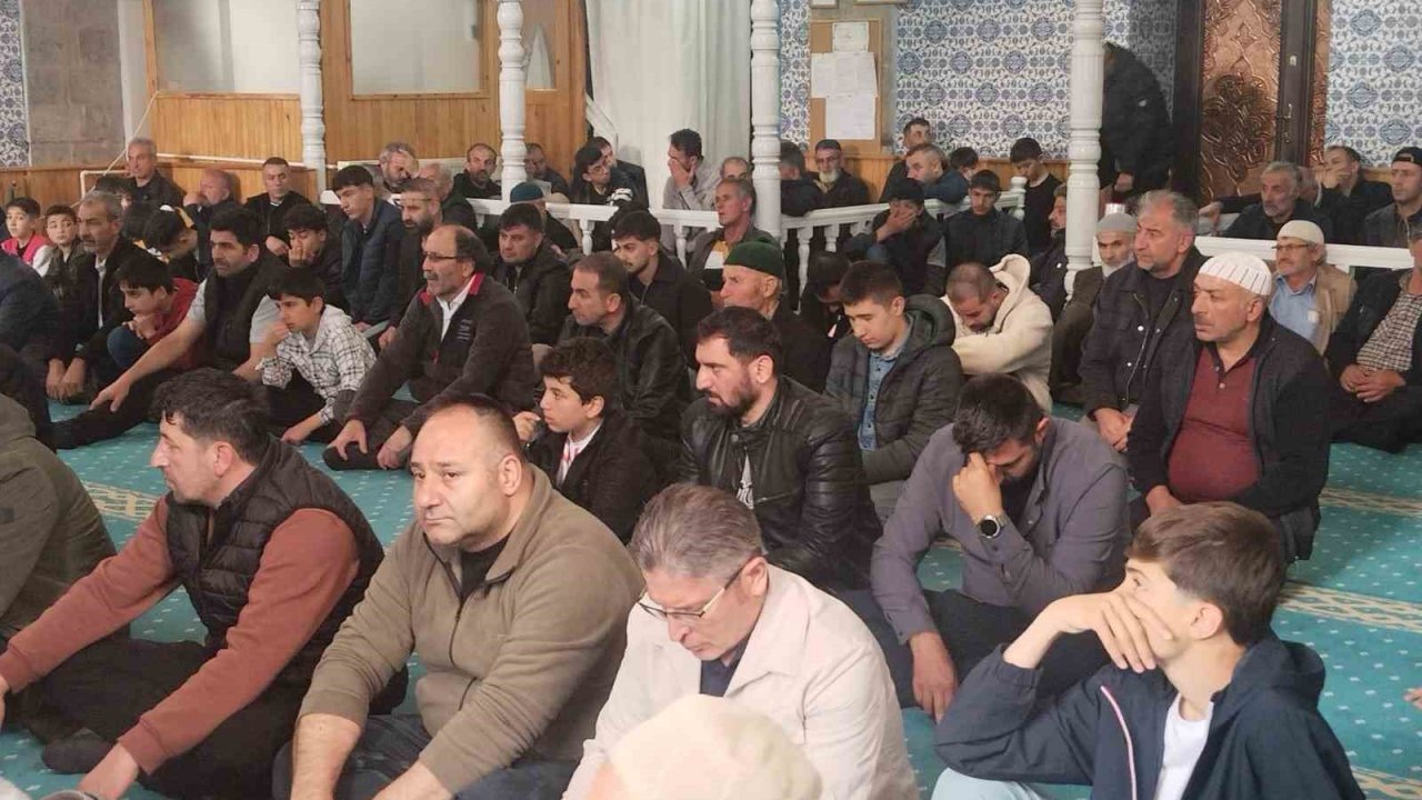 Özdereli Kur’an bülbüllerinden vefalı davranış