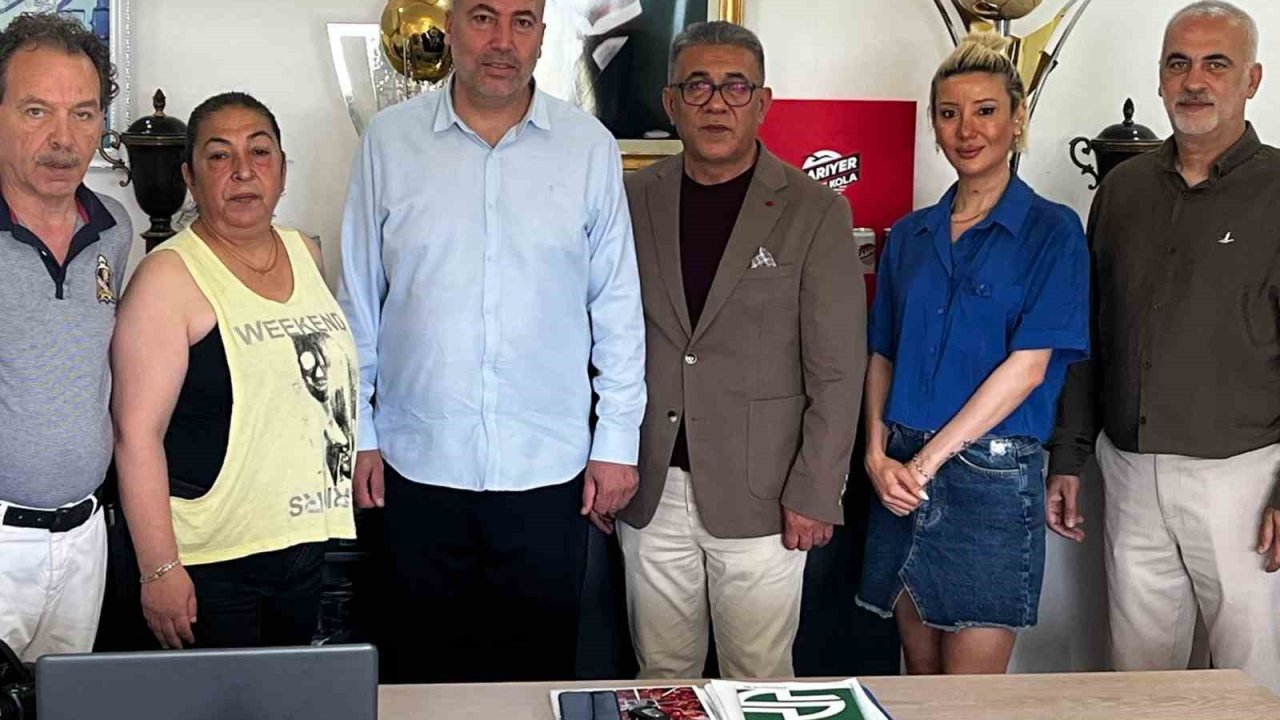 Adana Demirspor’a yerel basından 100 bin liralık destek