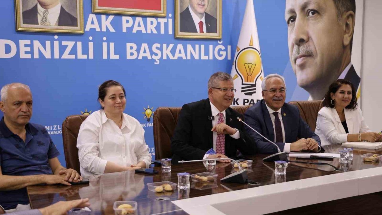 Denizli AK Parti’de ’vefa’ zirvesi