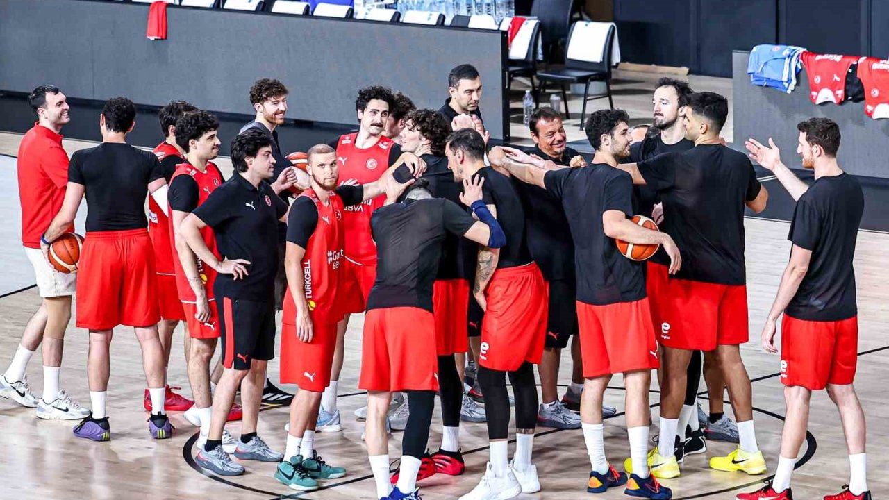 A Milli Erkek Basketbol Takımı, Bosna Hersek maçı hazırlıklarına başladı