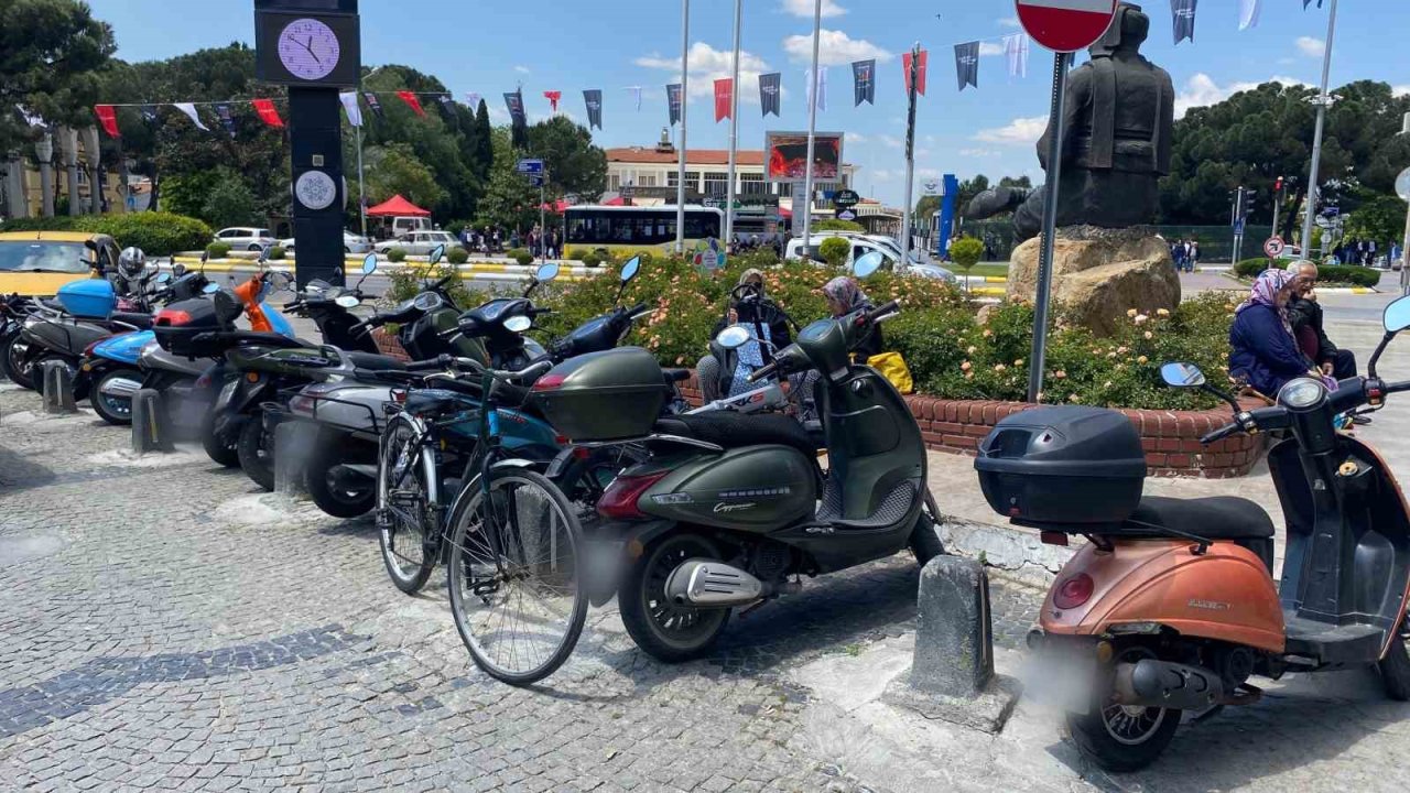 Yoğun trafikten kaçan vatandaşlar motosiklete yöneliyor