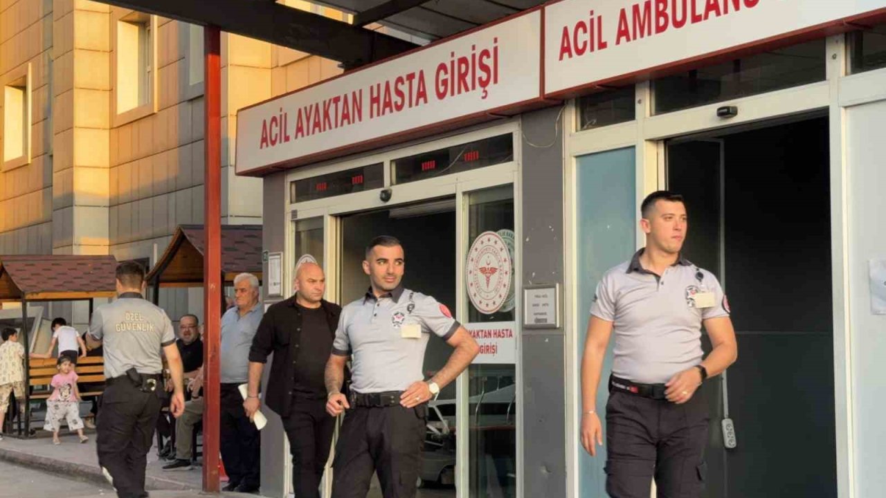 Bursa’da iş yerine gelen şüpheli, tartıştığı kişiyi ayağından vurdu