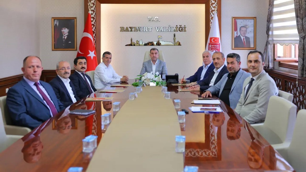 Bayburt OSB yatırımları toplantıda ele alındı