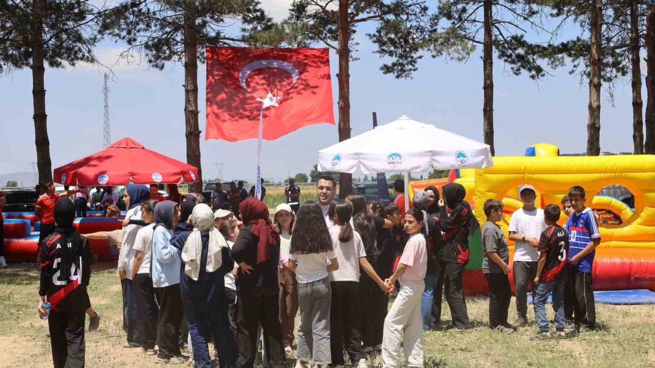 Yahyalı Gençler ERVA Spor Kulübü öğrencileri, Fidanlık AR-GE Merkezi’nde buluştu