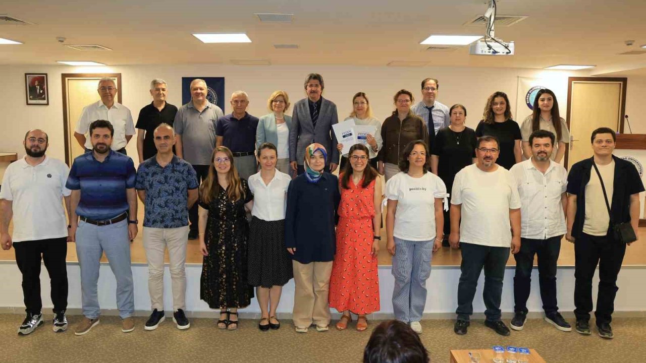 BUÜ’de yeni akreditasyon başarısı