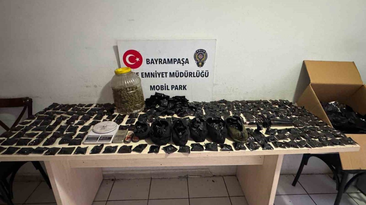 Bayrampaşa’da uyuşturucu imalathanesine baskın: 2 kilo marihuana ele geçirildi