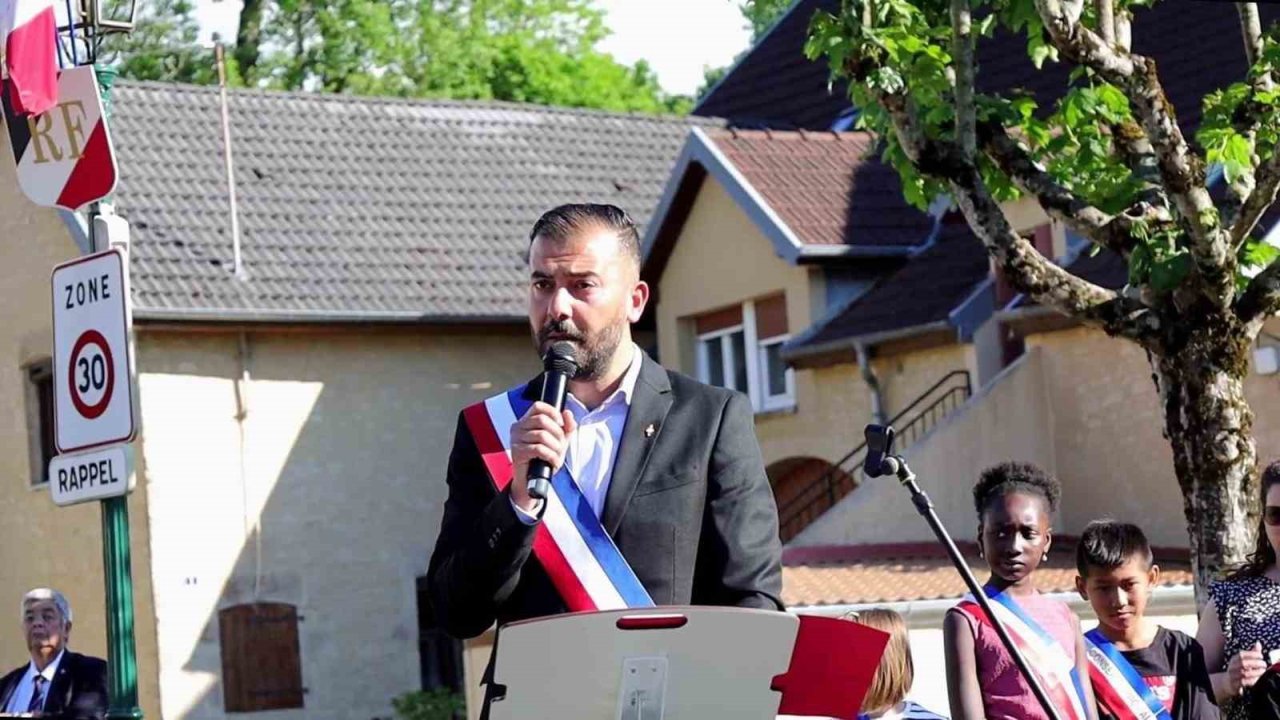 Denizlili Başkan, Fransızların gönlünü kazandı