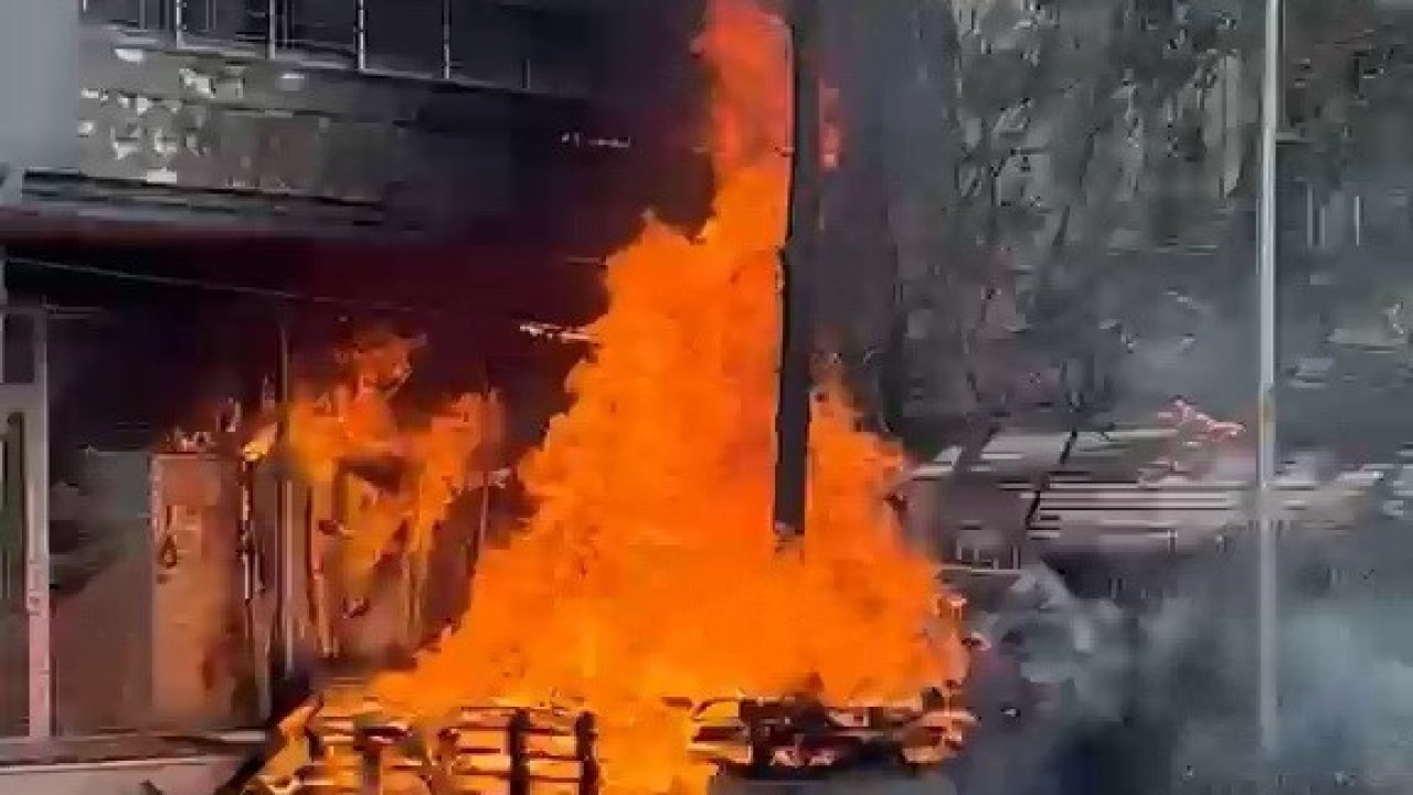 Yangında 5 kişi dumandan etkilendi
