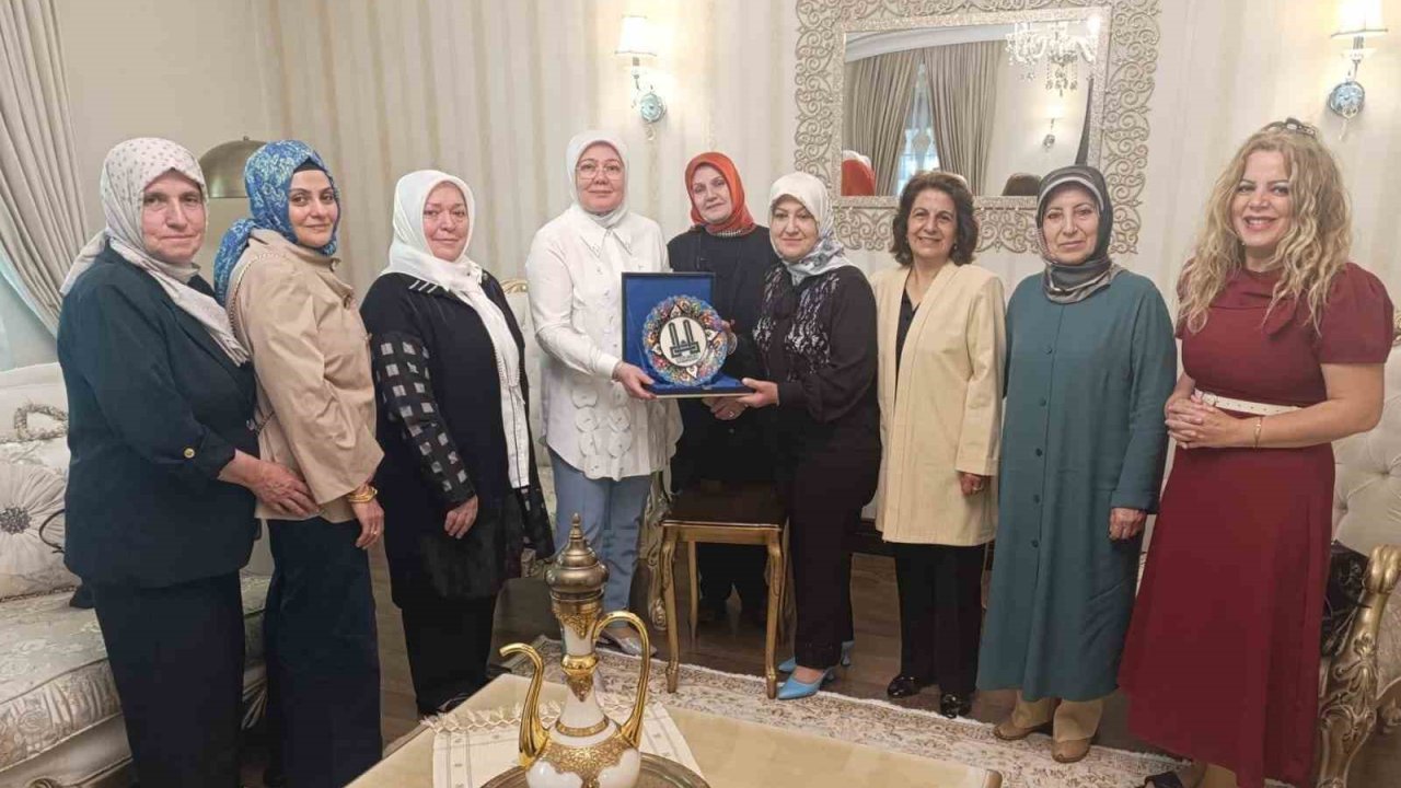 Kadın Meclisi’nden aile ve toplum odaklı istişare