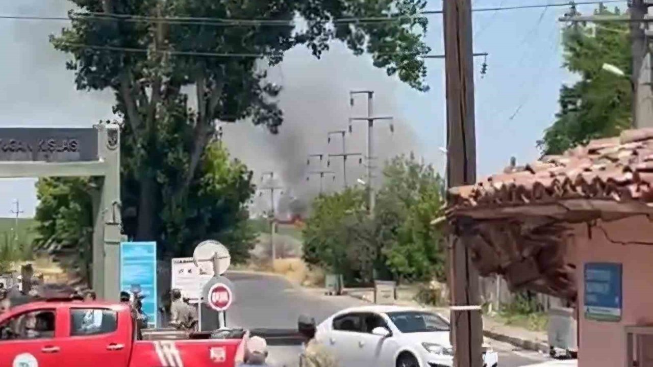 Tekirdağ’da ot yangını paniğe neden oldu