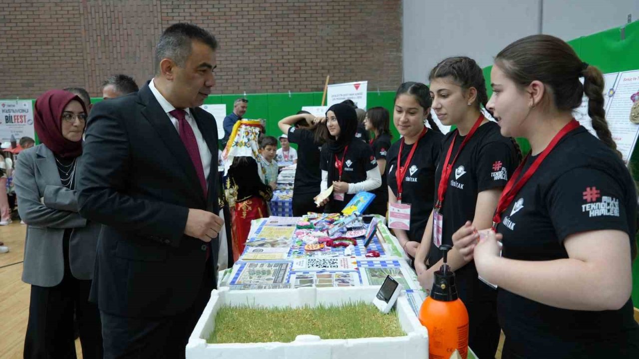 Kastamonu’da öğrencilerin hazırladığı 75 proje festivalde sergilendi