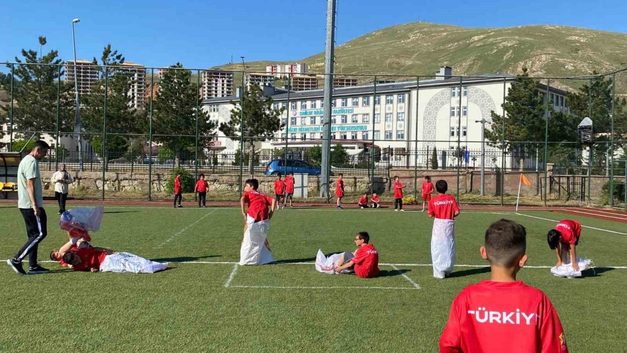 Bayburt’ta bağımlılıkla mücadelede sporun önemine dikkat çekildi