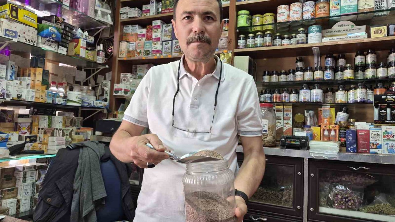 Zayıflamak isteyenlerin yeni gözdesi ’karnıyarık otu tohumu’ oldu