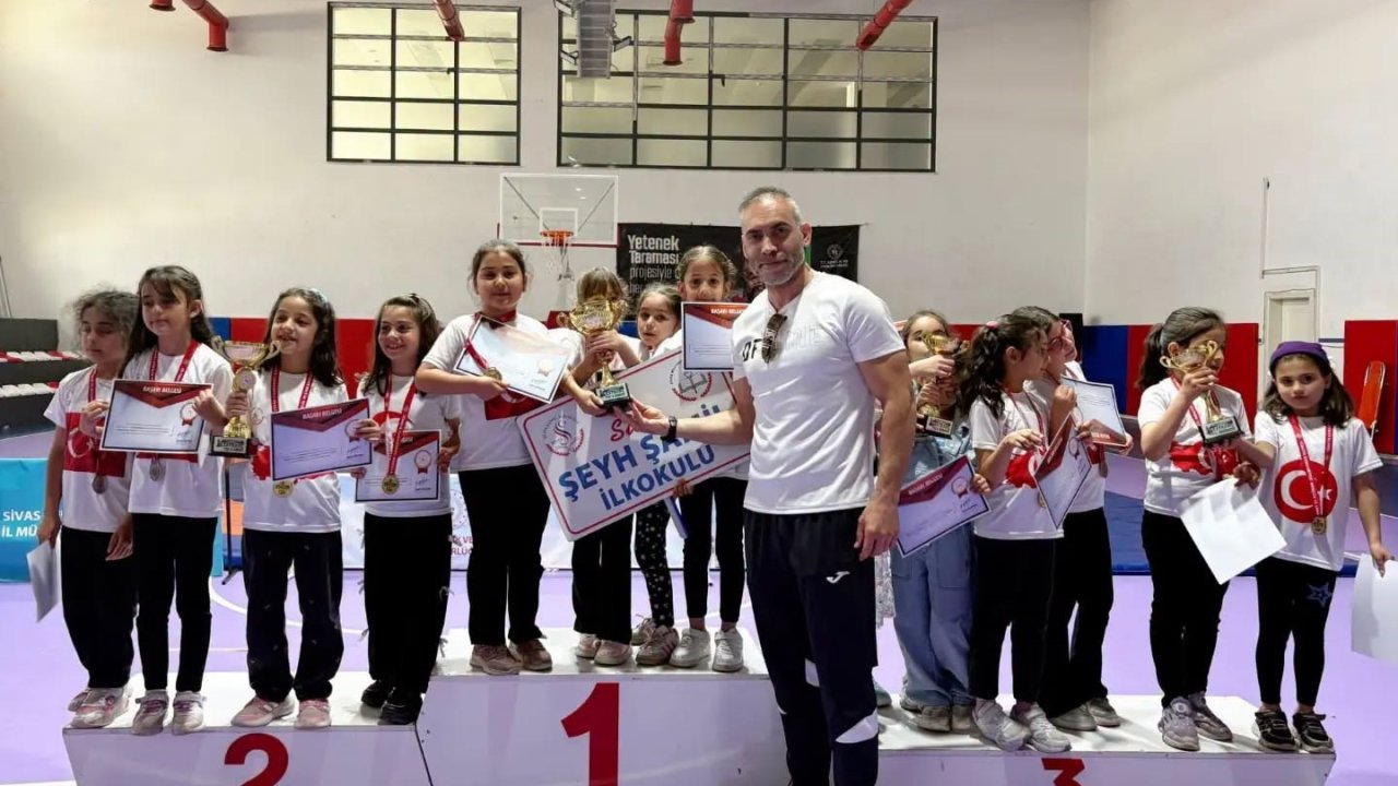 Sivas’ta Şah-Mat için yarıştılar