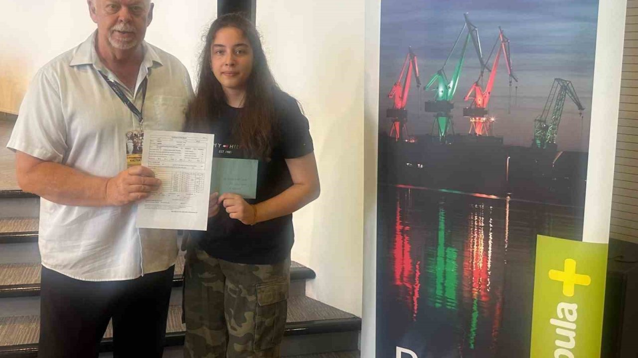 GKV’li Beren Kalyoncu satrançta dünya zirvesinde,