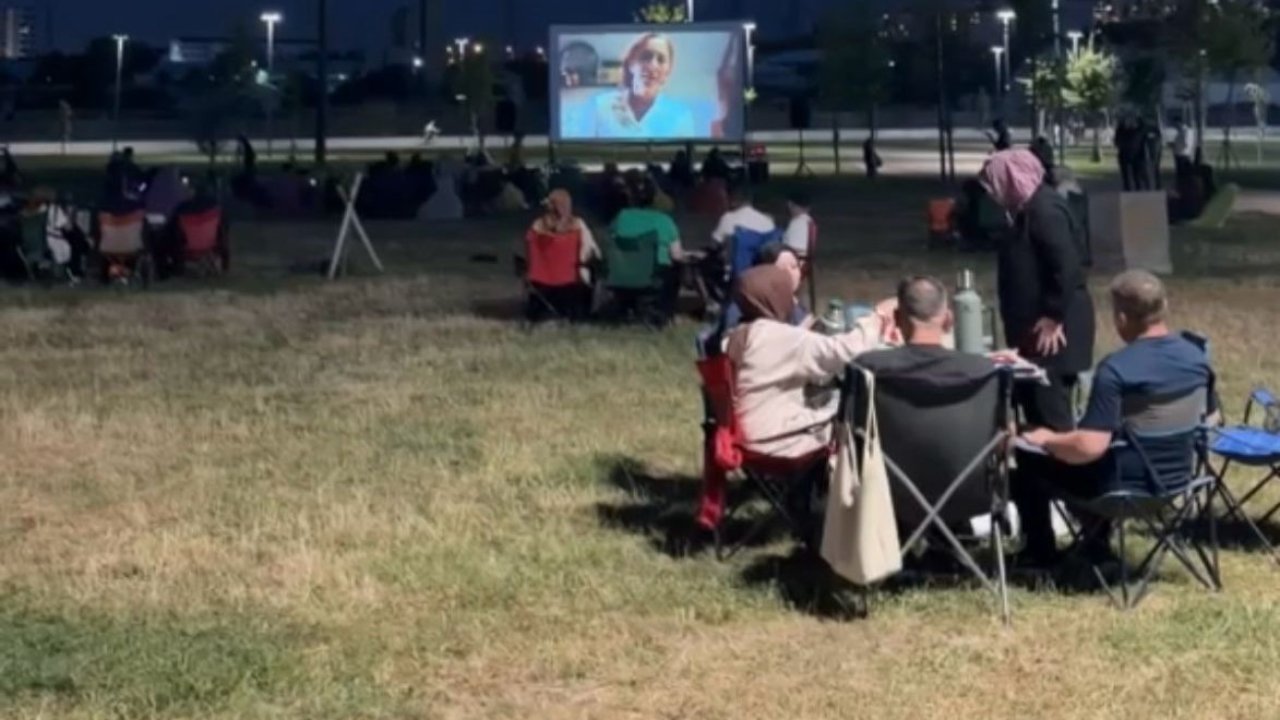 Sincan Park’ta yaz etkinlikleri açık hava sinemasıyla başladı