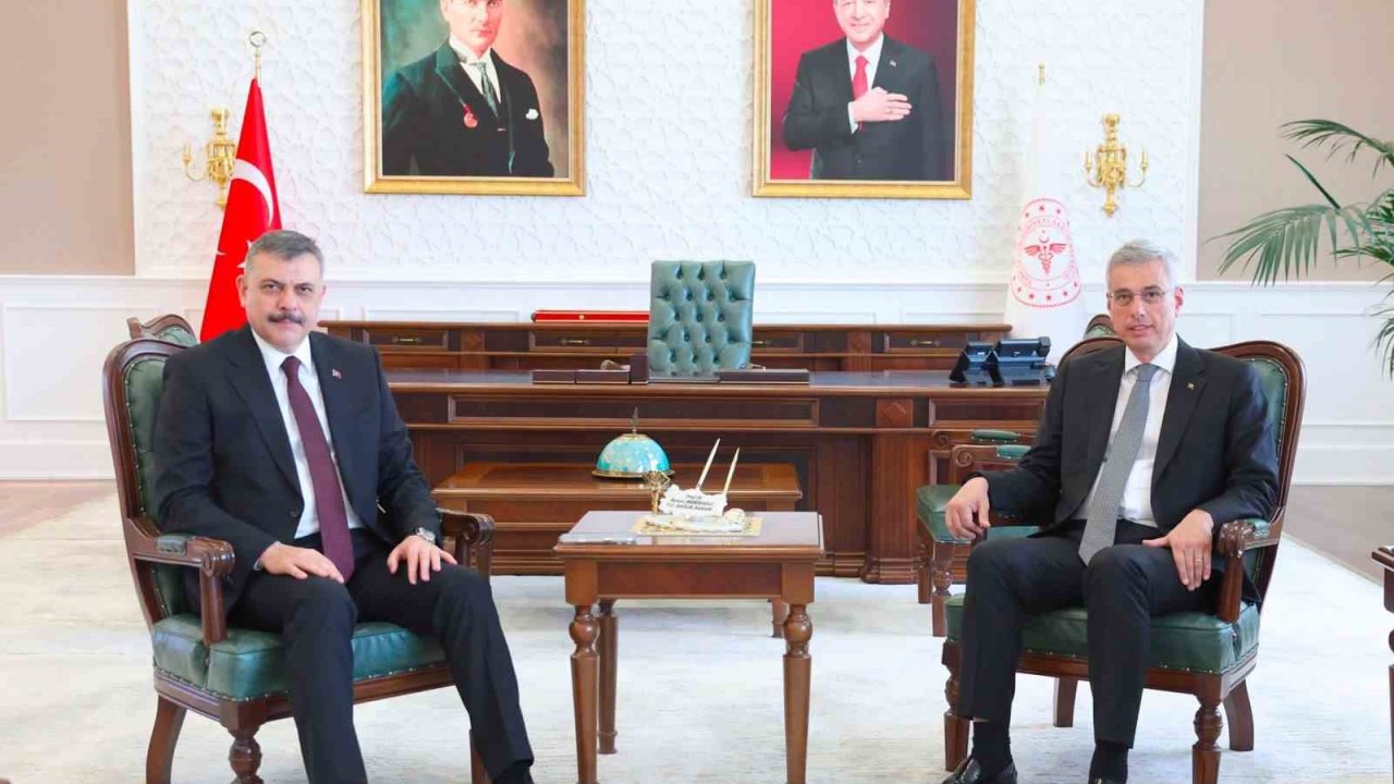 İçişleri Bakanı Çiftçi, Sağlık Bakanı Memişoğlu ile bir araya geldi