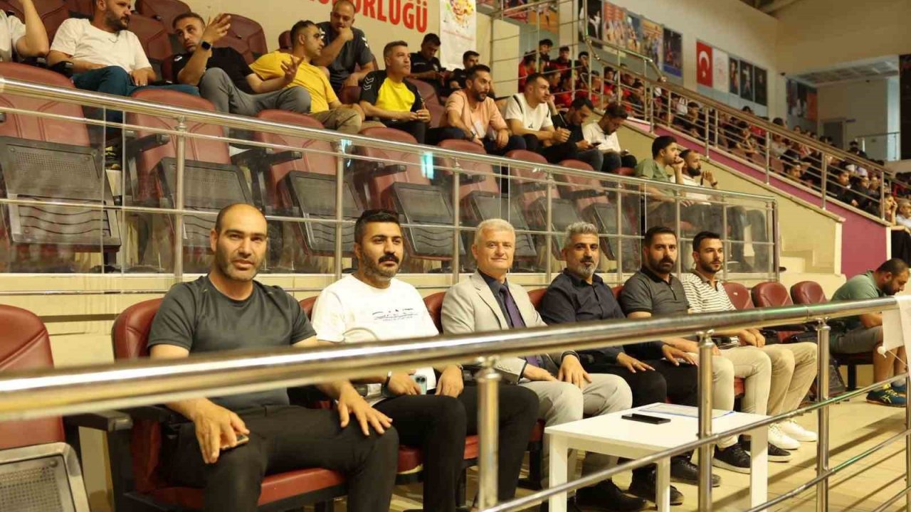 ANALİG Hentbol 1. Etap 7. Grup Müsabakaları başladı