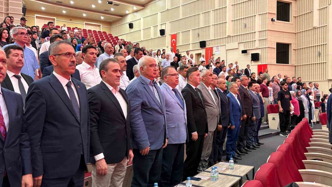 Eğitimde Yılın Enleri Ödülleri sahiplerini buldu