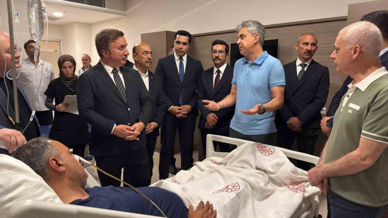 Vali Aydoğdu, Başkan Elçi’nin sağlık durumu hakkında bilgi aldı