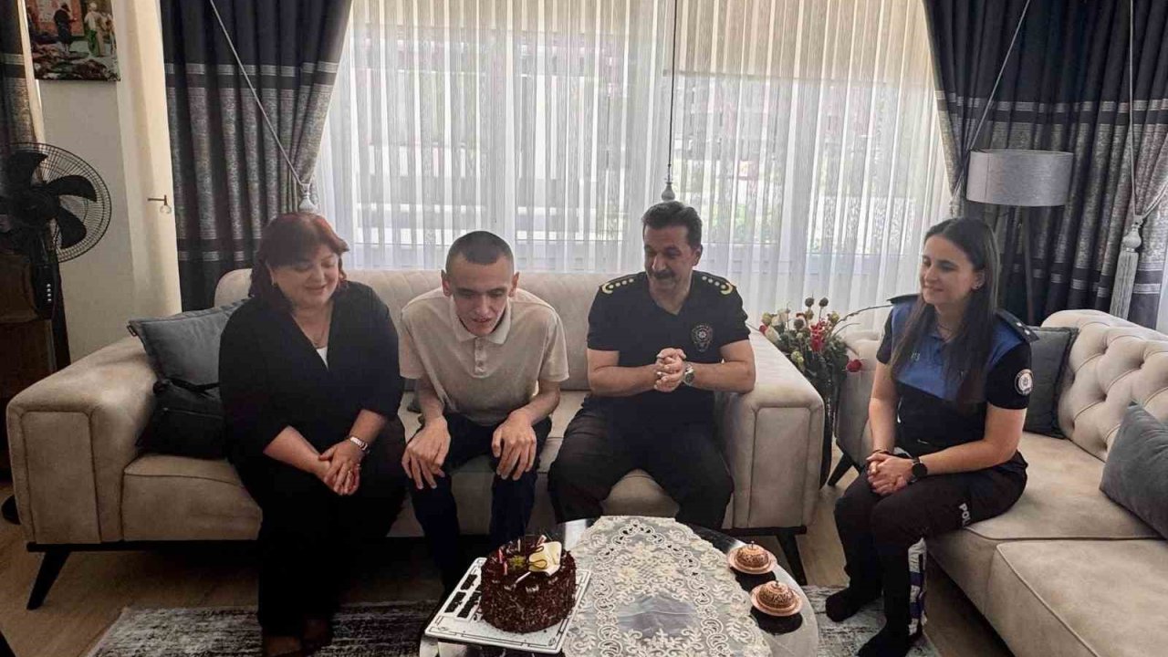 Emir Buğra’ya anlamlı doğum günü sürprizi