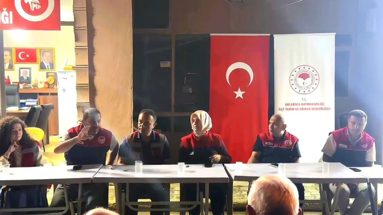 Uğurlu Köyü’nde üreticilerle tarım gündemi masaya yatırıldı