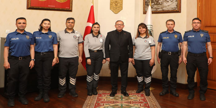 Vali Ziya Polat, Özel Güvenlik Görevlilerini Makamında Kabul Etti