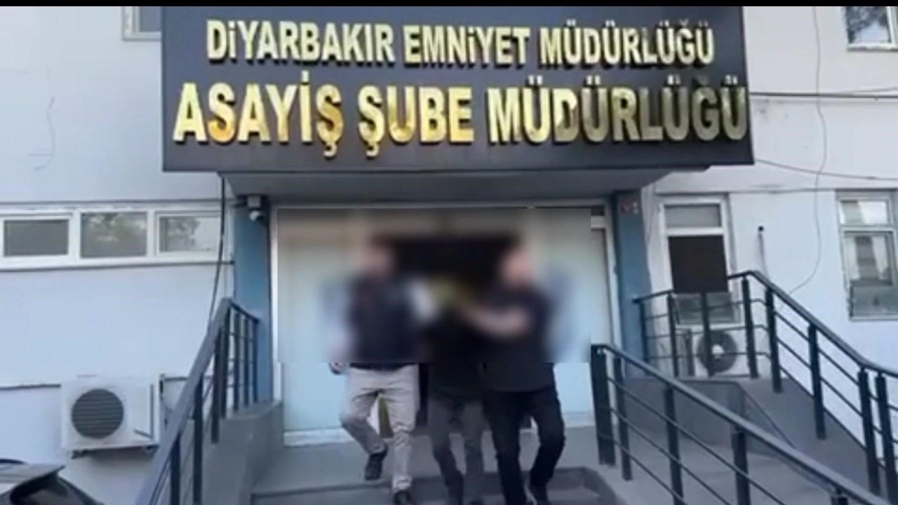 Diyarbakır’da Yapı Kredi ATM’si ve bazı iş yerlerini kurşunlayan 3 şüpheli yakalandı